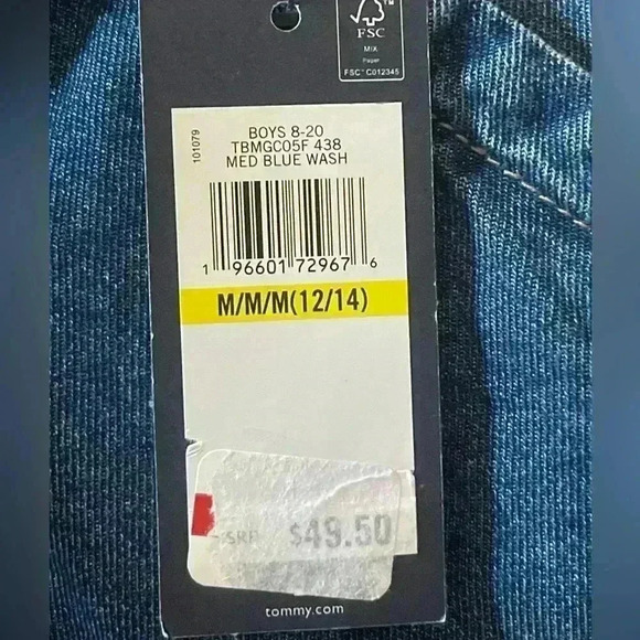Tommy Hilfiger NWT Boys Regular Loose Fit Denim Jeans Size 12/14 - Picture 7 of 10